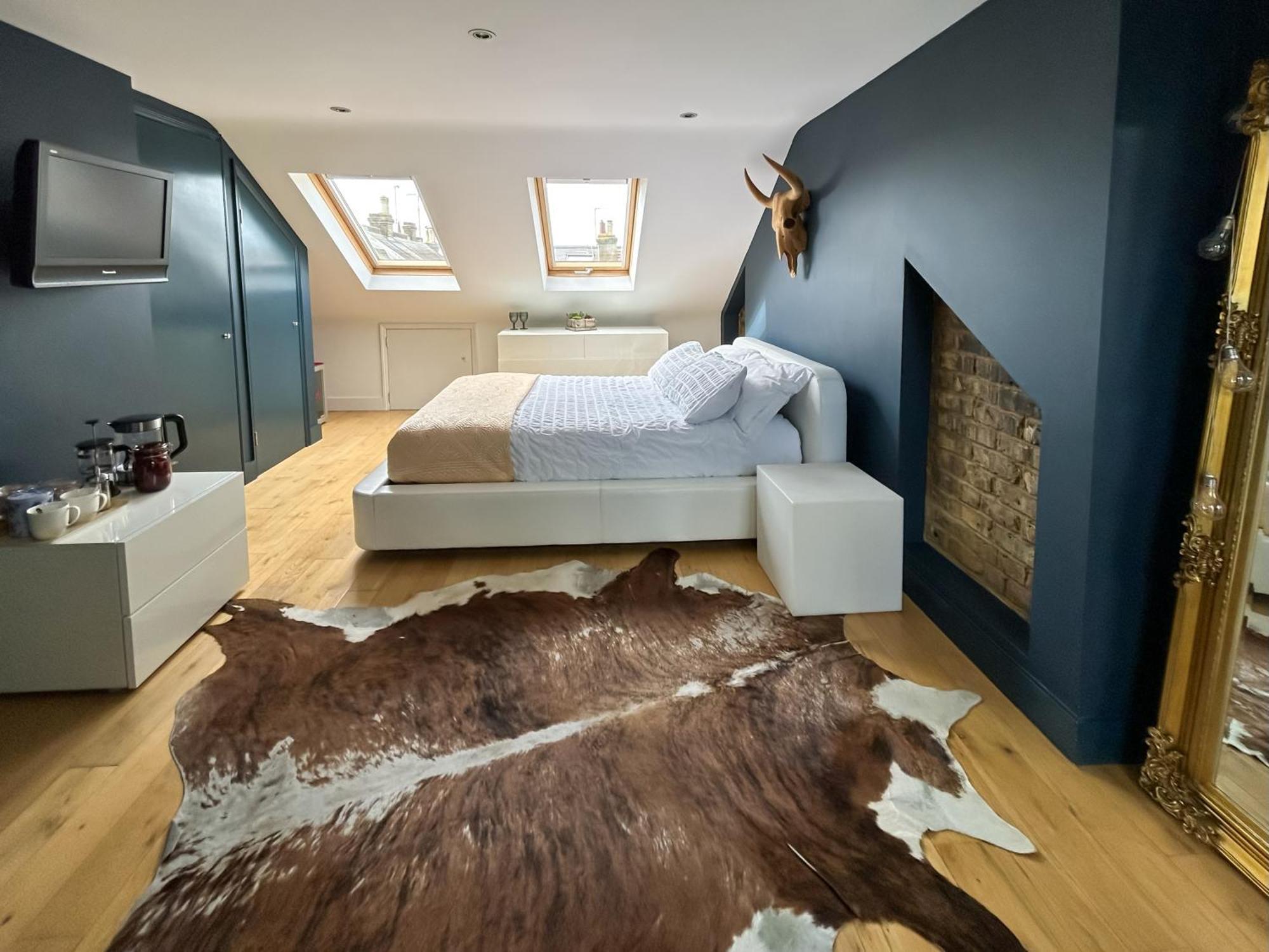 The Crown Loft Ensuite Luxury Accomodation Kingston upon Thames  Exterior foto